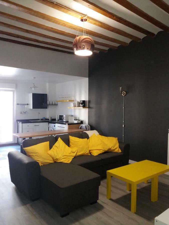 Precioso Casco Antiguo Apartment *